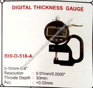 Digital thickness gauge