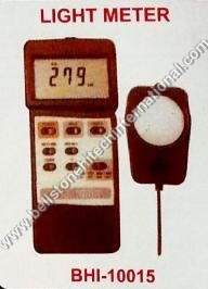 Light Meter - 150x80x30 mm, Battery Powered, 0-2000 lux | Accurate Readings, Portable, Durable, Easy Operation