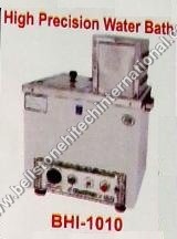High precision water bath