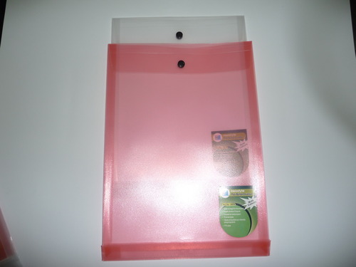 Neostyle Plastic Button Closure Portrait 1" Gusset