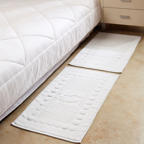 Mats Towel