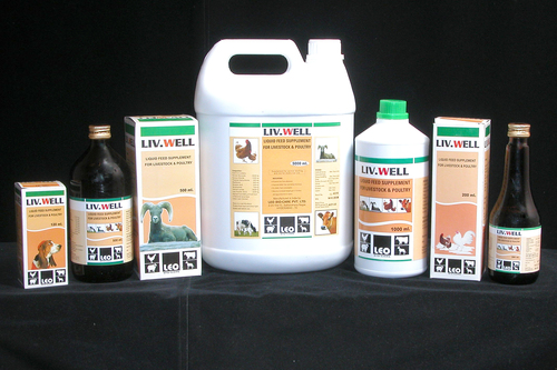 liquid feed supplement for livestock & poultry