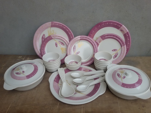 MELAMINE DINNER SET
