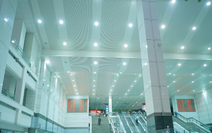 84R Curved - Steel/Aluminum, 84 mm Width, 800-6000 mm Length | Curved Design, Modular System, Flexible Installation