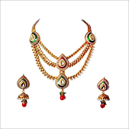 Red Green 3 line Gold Tone Necklace Set 52