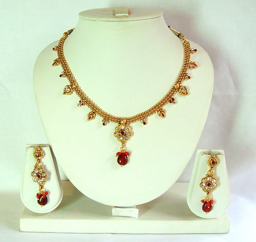 Red Necklace Set 113