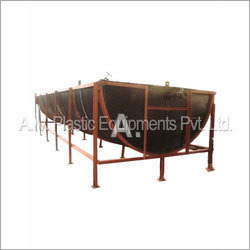 Hemicylindrical Tanks