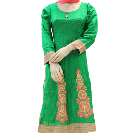 Pakistani Stylish Suits