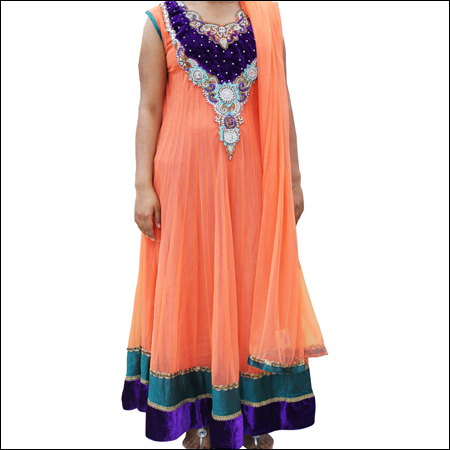 Readymade Pakistani Suits