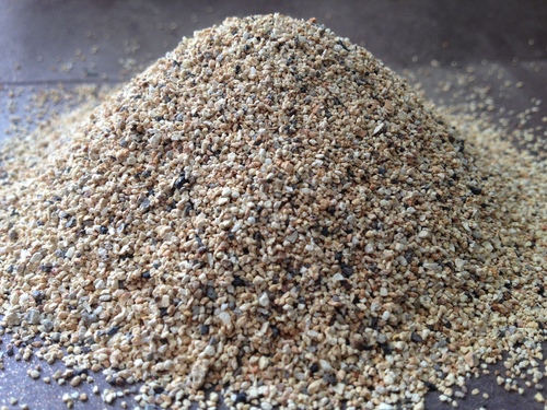 refractory bed materials