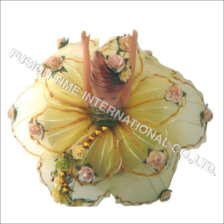 China Sweety Dancing Doll
