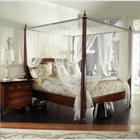 Pillar Bed