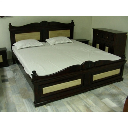 Two Tone Bed