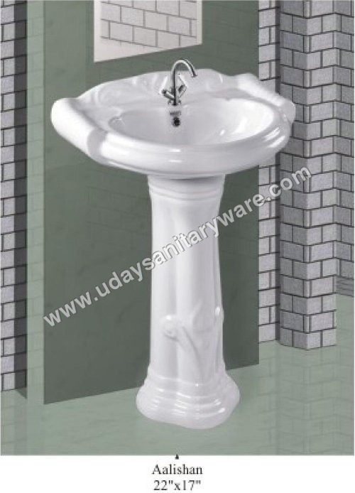 Plain pedestal Wash Basin
