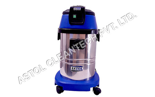 Commercial Vacuum Cleaners