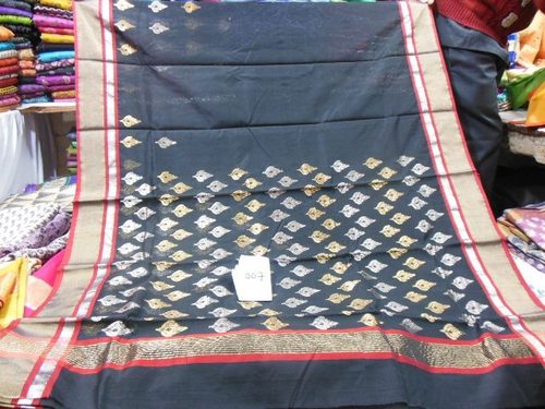 Chanderi Silk Zari Sarees - 5.5m Black Silk, Handloom Weave, Intricate Zari Work, Elegant Patterns