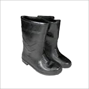 PVC Gumboots - PVC Material, Mid-calf Height, Black Color | Comfortable Wear, High Strength, Tear Resistance, Smooth Finish