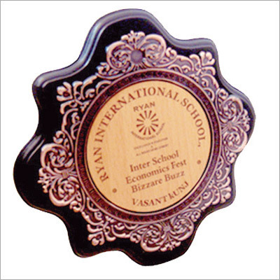 Mementos, Trophies & Plaques