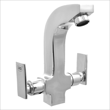 CENTRE HOLE BASIN MIXER