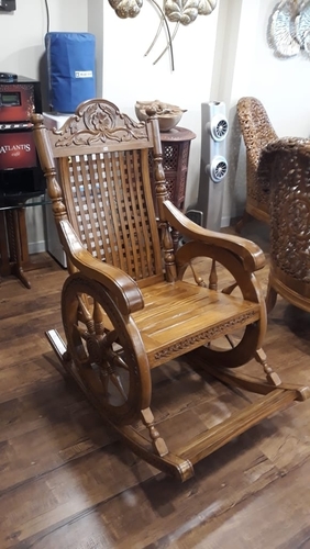 Wooden chair Wooden chair