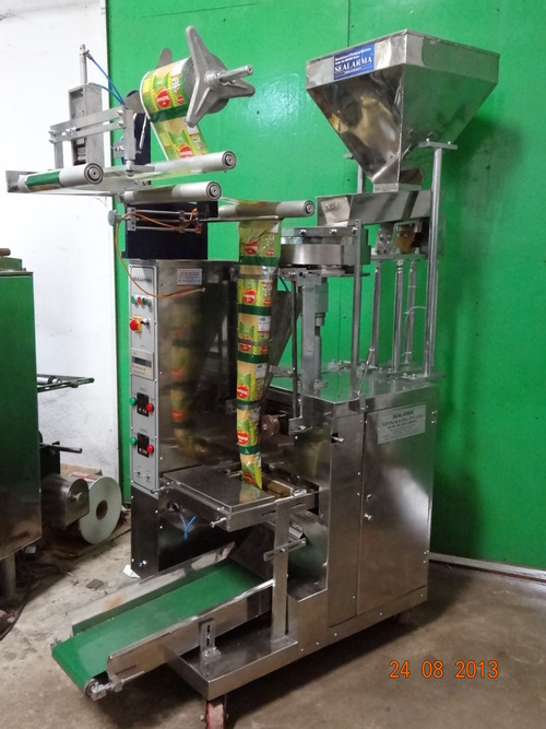 SEMI PNEUMATIC GRANULAR PACKING MACHINE a DD Model