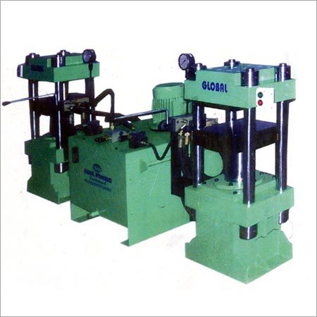 Ruber Molding Machine