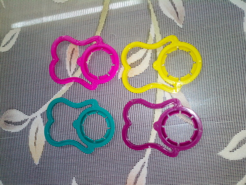 Multi colour 2 liter jar/bottle handles