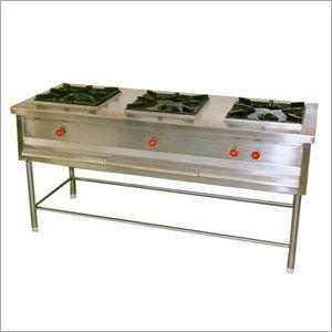 Three Burner Cooking Range