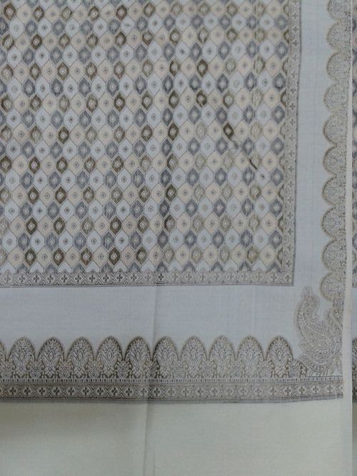 White Golden Shawls