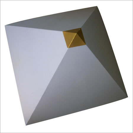 40 MM Wooden Pyramid