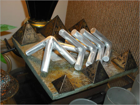 Pyramid Light Gage Connector