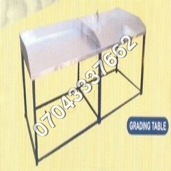 Cashew Grading Table,