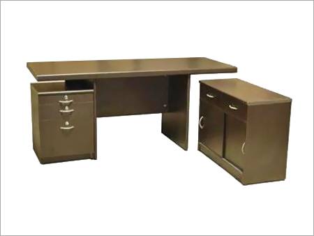 Wooden Office Tables