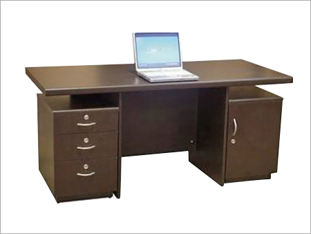 Stylish Office Tables