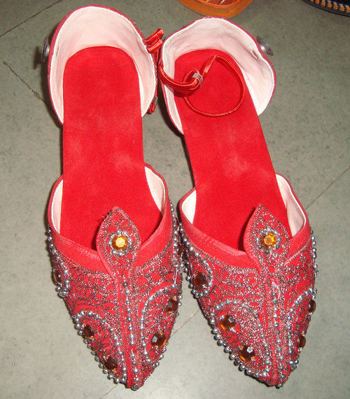 Traditional Mojari for Women