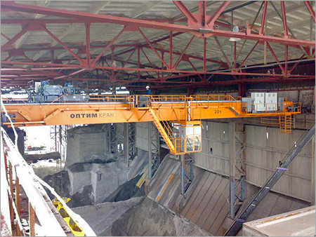 Industrial Grapple Cranes