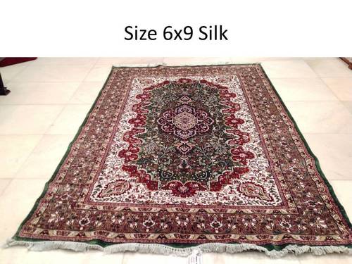 HANDMADE HAND KNOTTED SILK CARPET