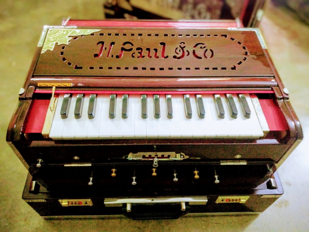 Scale Changer Portable Harmonium - Application: Professional Singing