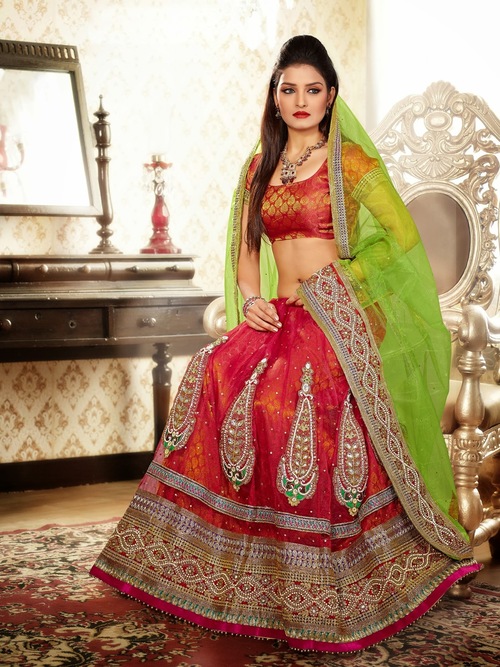 LEHNGHA CHOLI COLLECTION