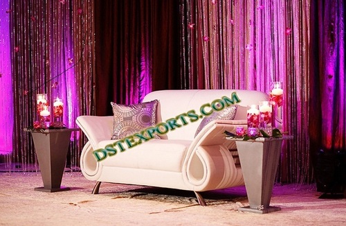  ROYAL WEDDING LOVE SEAT 