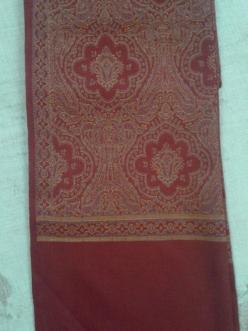 Trendy Jacquard Shawl
