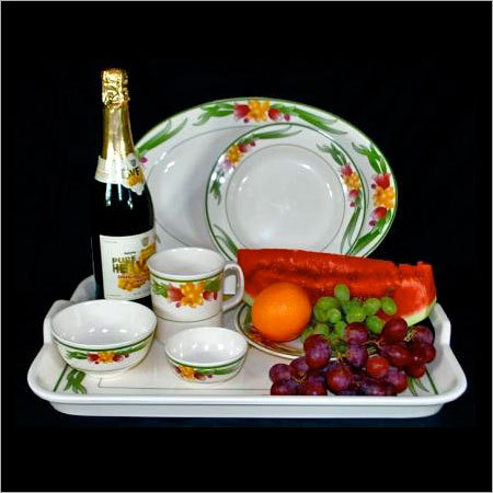 Bonolata Dinnerware Set