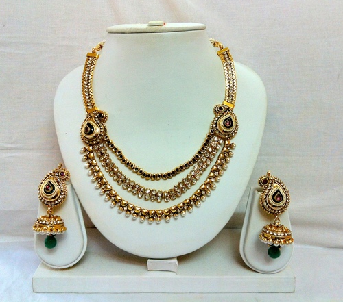 Gold Plated Pink Green Necklace Set 97