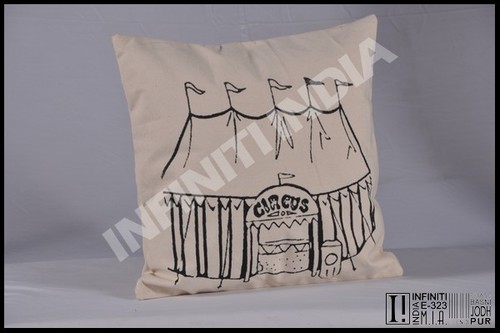 Machine Made Vintage Cushion