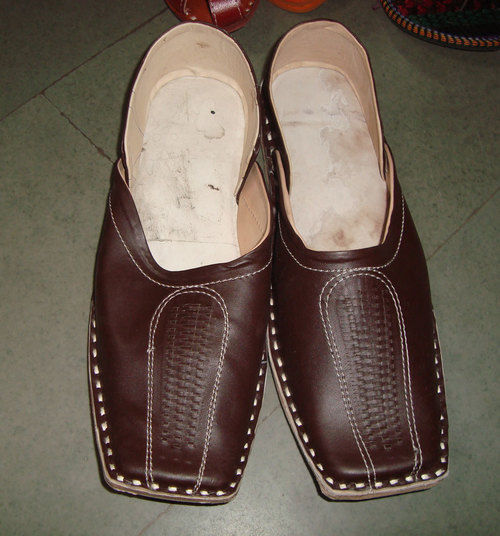 Classic Covered Mojari