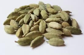 Cardamom Selling Price - Green, Size 7-10mm | Strong Flavor, Intense Aroma, CRE-108 Grade, 2% Foreign Matter
