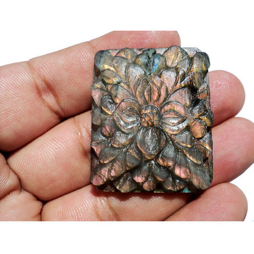 LABRODORITE PENDANT