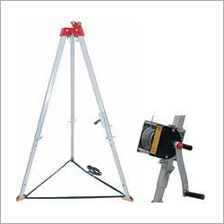 Tripod Size: 3 Feet