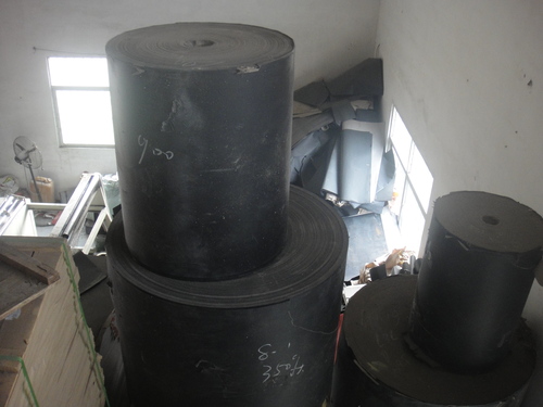 One Sided Glossy Black Cardboard Paper Size: 787X1092Mm/889X1194Mm