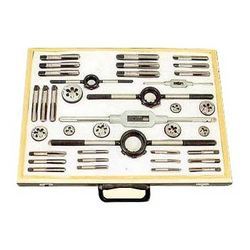 Spacious Hand Tool Box